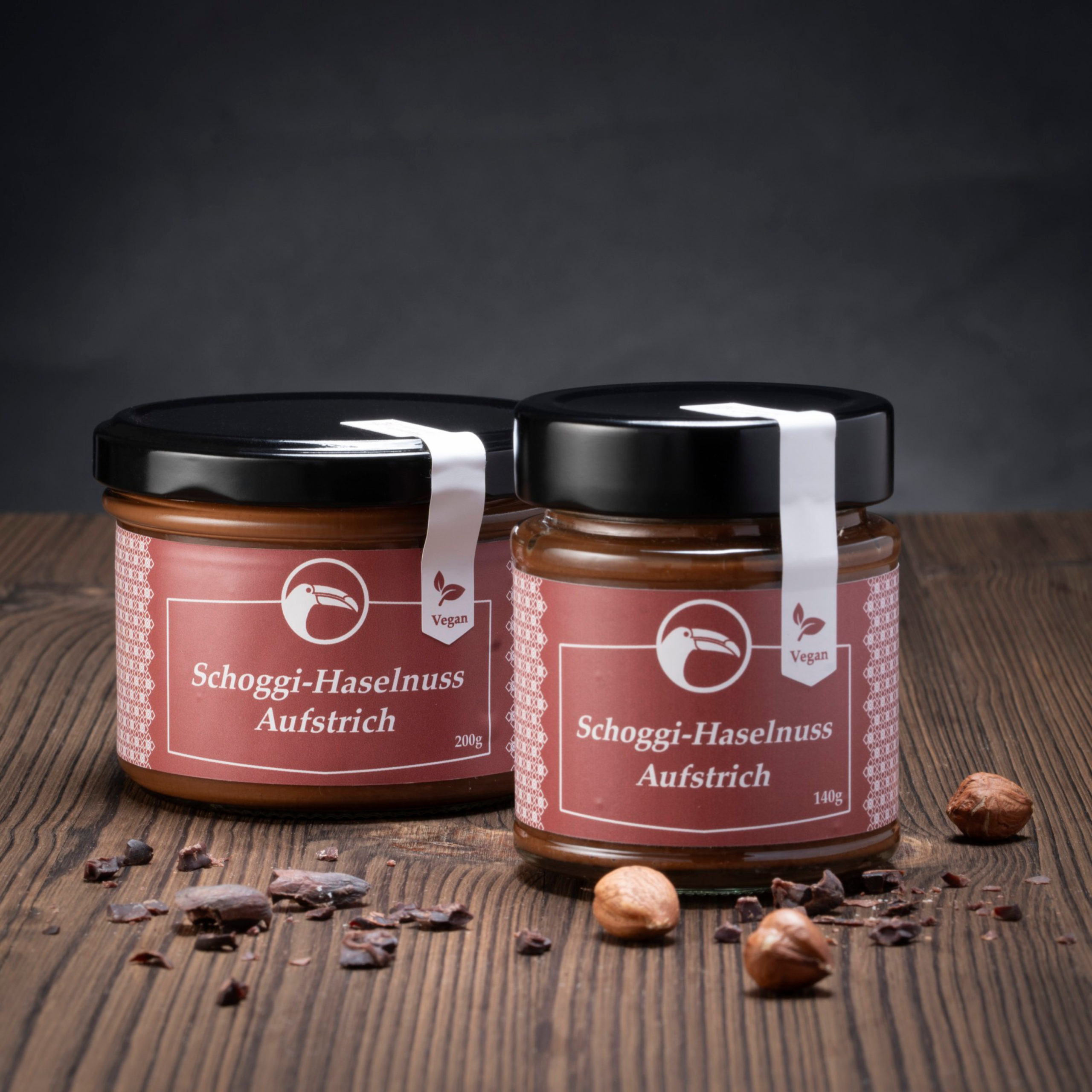 Schoggi-Haselnuss-Aufstrich (200g) | Chani Schoggi Schokoladen-Haselnuss-Aufstrich aus gerösteten Haselnüssen und Edelkakao aus Peru, gemahlen im Granitstein-Melangeur, ohne Palmöl | Bean to Bar Schokoladenmanufaktur Chani Schoggi aus Ebikon